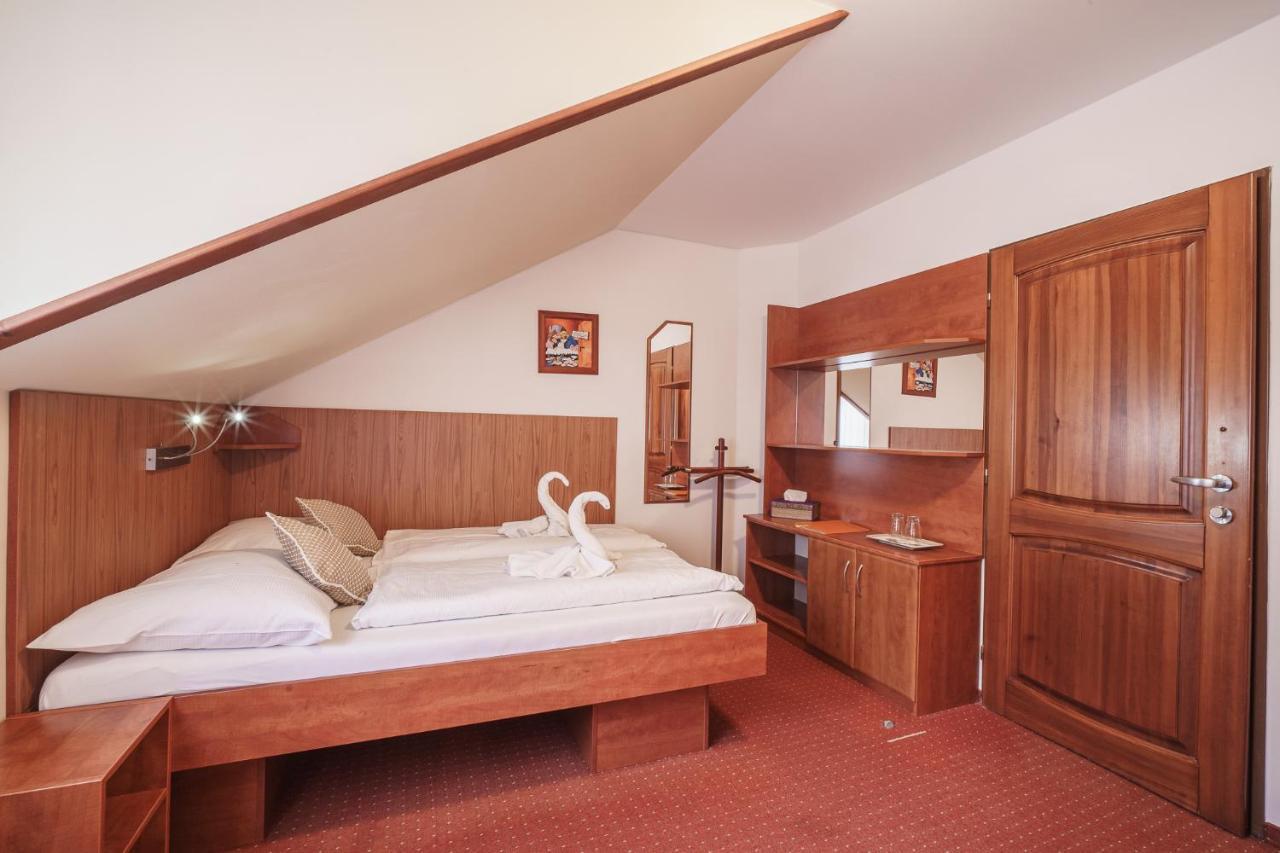 Francis Spa Hotel Františkovy Lázně Kültér fotó